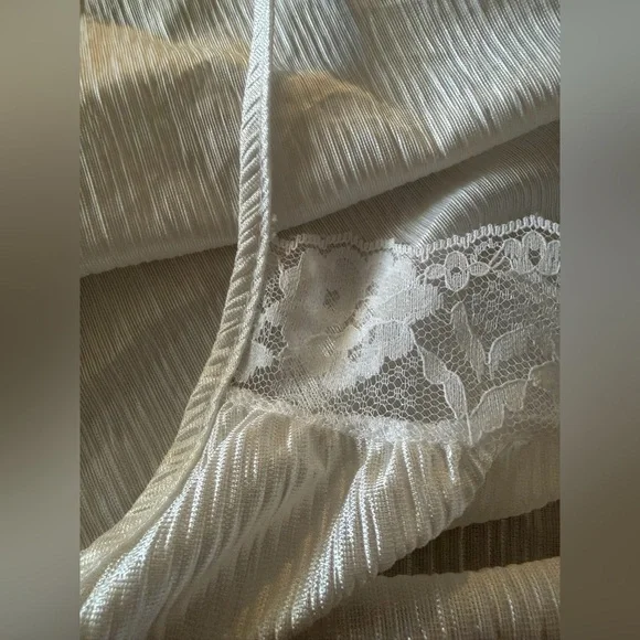 Private Moments White Lace Trim Women's slip or night gown size 2X vintage USA - Picture 6 of 7